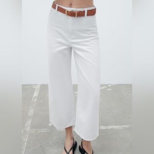 WIDE LEG HIGH WAIST JEANS